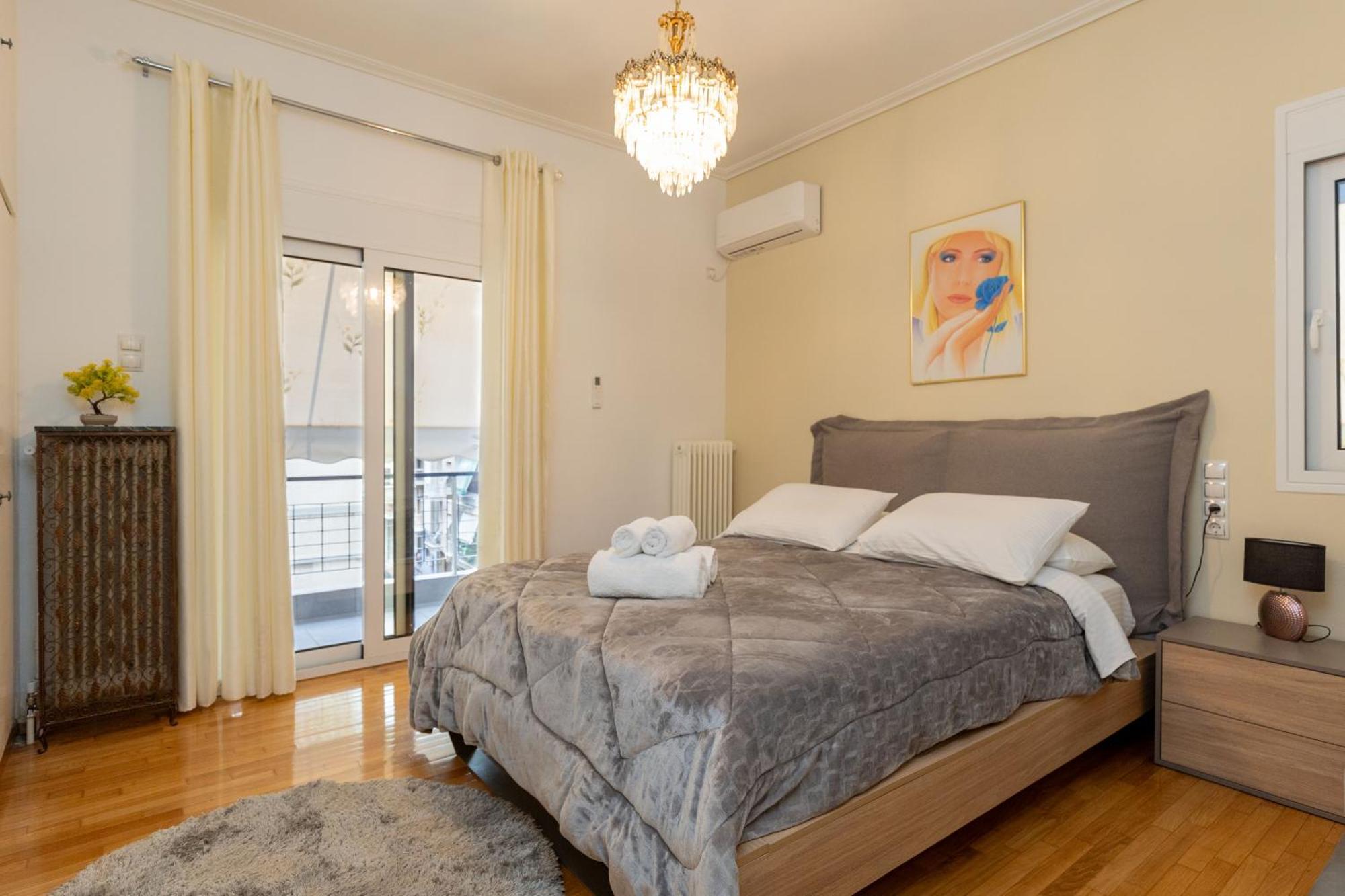 Attiki-appartment * Athens